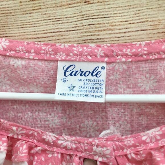 VINTAGE CAROLE PEASANT STYLE ROBE IN PINK AND WHITE FLORAL - Picture 5 of 8